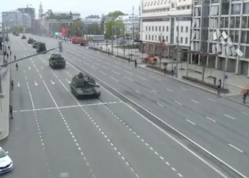 На росТВ показали военный парад в фейковом Мелитополе (ФОТО)