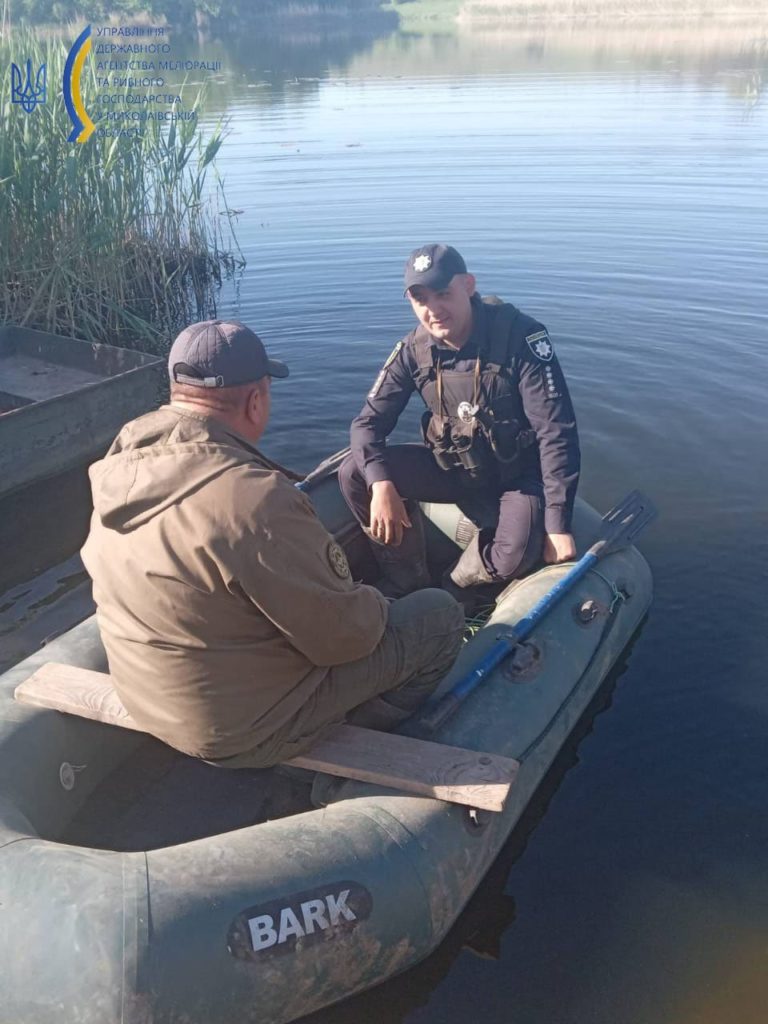 14 сіток, 9 ятерів і 2 браконьєри – «улов» Миколаївського рибоохоронного патруля за вчора (ФОТО) 3