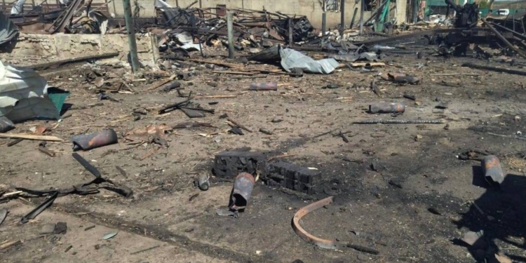 Російські окупанти завдали ракетних ударів по Дніпропетровській області – влучили у склади з зерном (ФОТО)