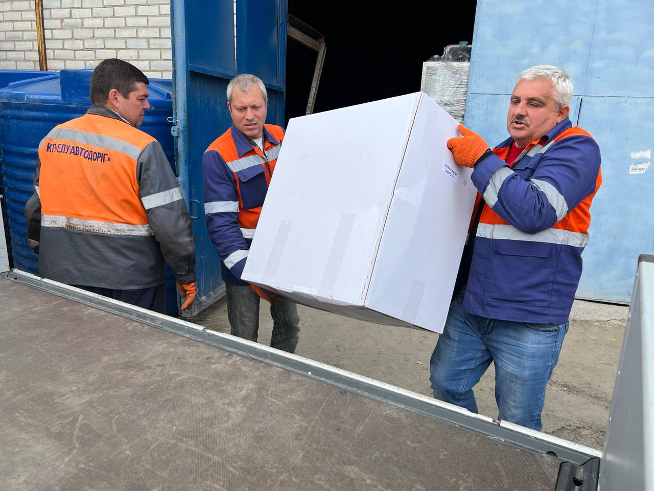 Николаев получил оборудование для систем водоснабжения (ФОТО)