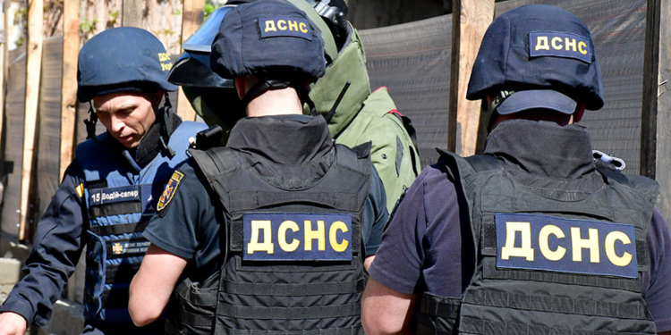 За сьогодні миколаївські піротехніки вилучили 54 рашистських боєприпасів (ФОТО)