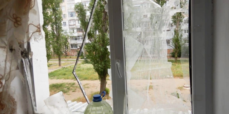 На вихідних окупанти обстрілювали Миколаїв та ще 7 населених пунктів, є загиблі і постраждалі – поліція (ФОТО)