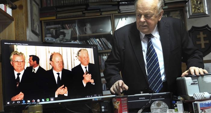 Умер первый руководитель независимой Беларуси Станислав Шушкевич