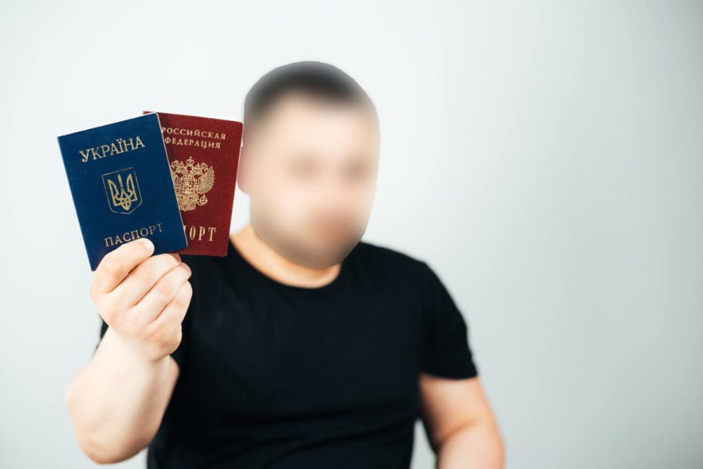Пограничники задержали рашиста с украинским паспортом. Цель его перехода выяснит СБУ (ФОТО) 2