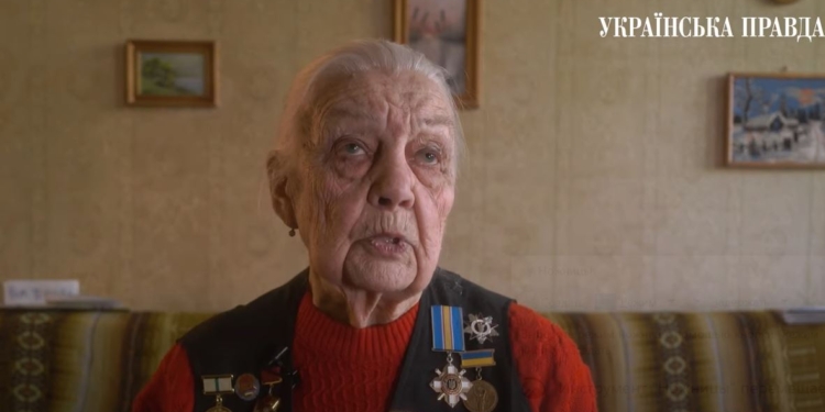 “Станьте человеком, выпустите людей из Мариуполя”, – ветераны ВОВ обратились к путину (ВИДЕО)