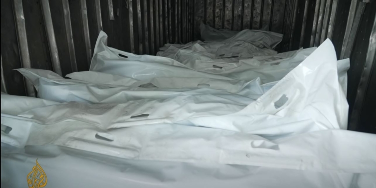 “Аль-Джазира” показала вагон с невостребованными телами российских военных, погибших в Украине (ВИДЕО)