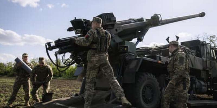 Современные САУ Caesar уже на передовой, бьют точно и на 20 км, – Залужный (ФОТО)