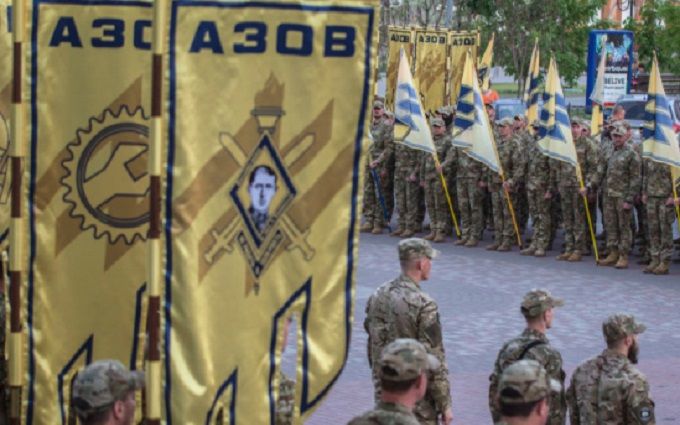 У ОП пояснили навіщо РФ визнала полк Азов “терористичною організацією”