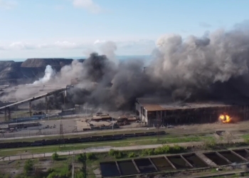 Окупанти продовжують штурмувати «Азовсталь» (ВІДЕО)