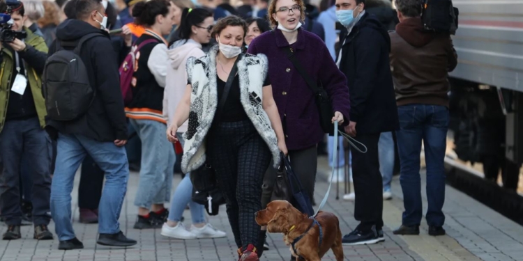 Что обещали, что получили? Как живут беженцы из Мариуполя на Дальнем Востоке (ФОТО)