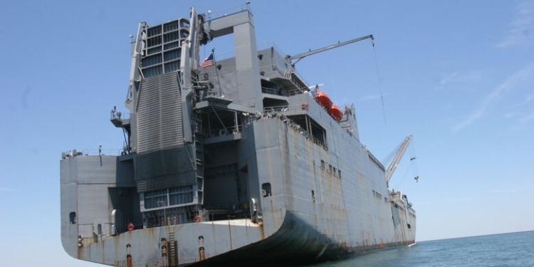 Везут ленд-лиз? ВМФ США привлек почти все логистические суда в Атлантике, – СМИ 