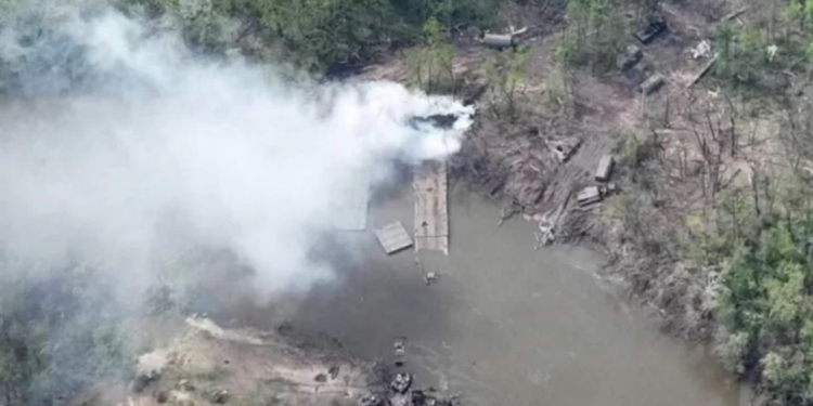 Еще одна Чернобаевка. ВСУ уже несколько раз уничтожают переправу рашистов через Северский Донец