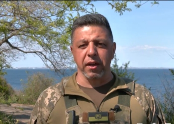 На тимчасово окупованих триторіях Херсонщини і Миколаївщини жителі відзначили День перемоги жовтими стрічками, – ОК “Південь” (ВІДЕО)