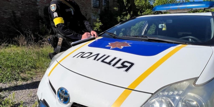 Миколаївська поліція фіксує. За вчора рашисти обстрілювали будинки, автомобілі, магазини та інші об’єкти цивільної інфраструктури (ФОТО)