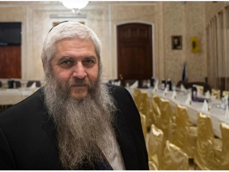 Главный раввин Украины советует евреям уезжать из России, пока не поздно — железный занавес опускается