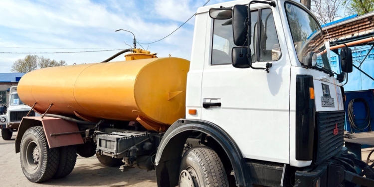 Миколаїв 28 день без води. Де набрати технічну