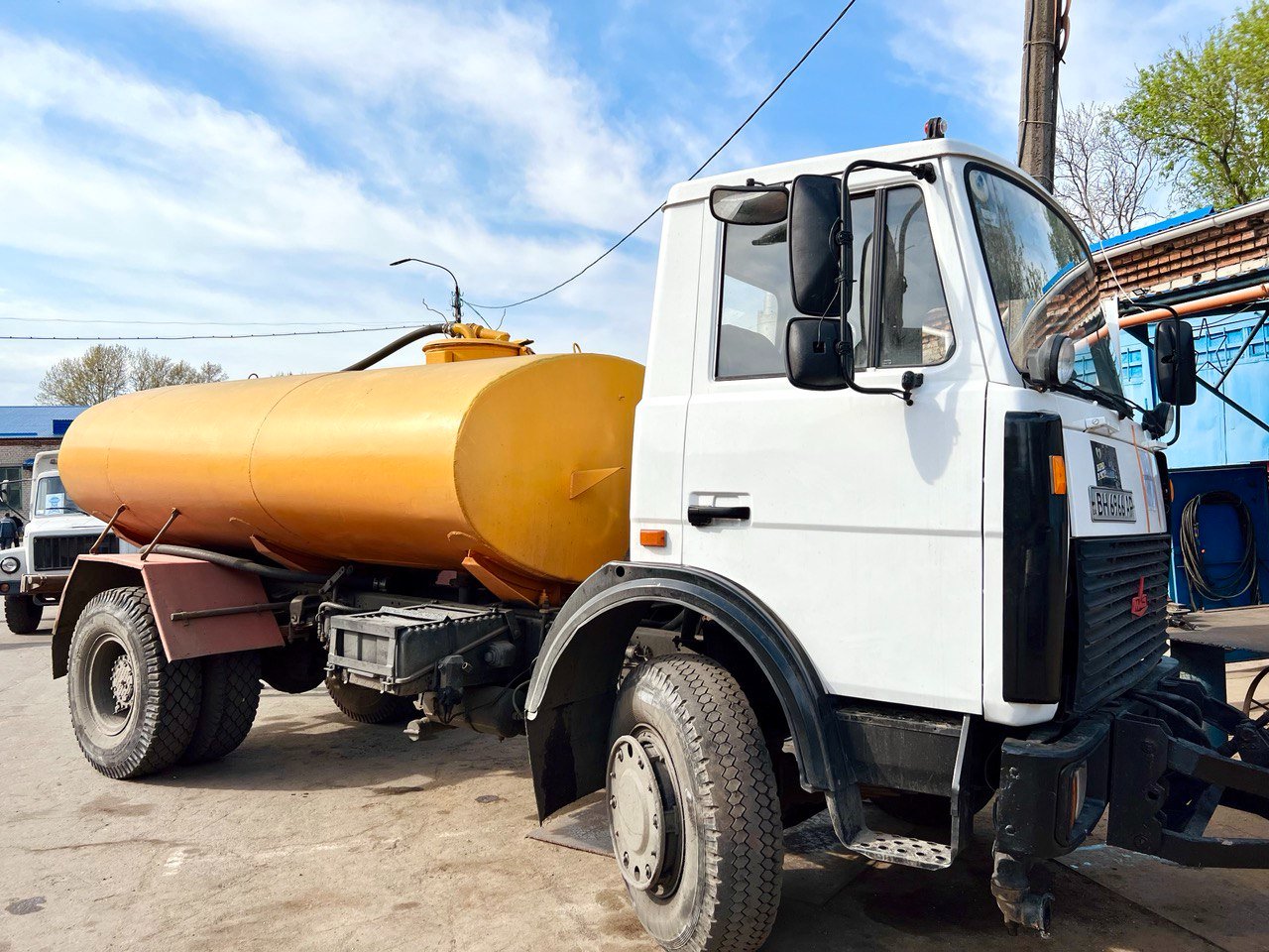 Миколаїв 28 день без води. Де набрати технічну