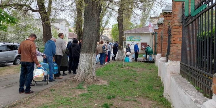 Николаев без воды 21 день. Где можно  набрать технической воды сегодня