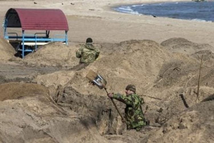 Киев строит укрепления на случай возможного прорыва оккупантов (ВИДЕО)