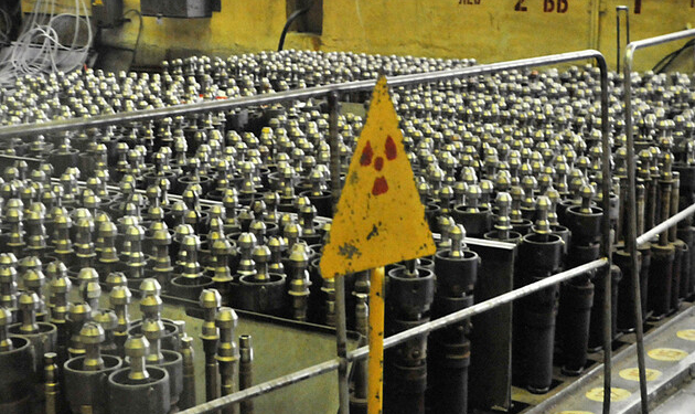 МАГАТЭ заявляет, что на Запорожской АЭС могут быть вещества для производства ядерных зарядов. Энергоатом категорически отрицает