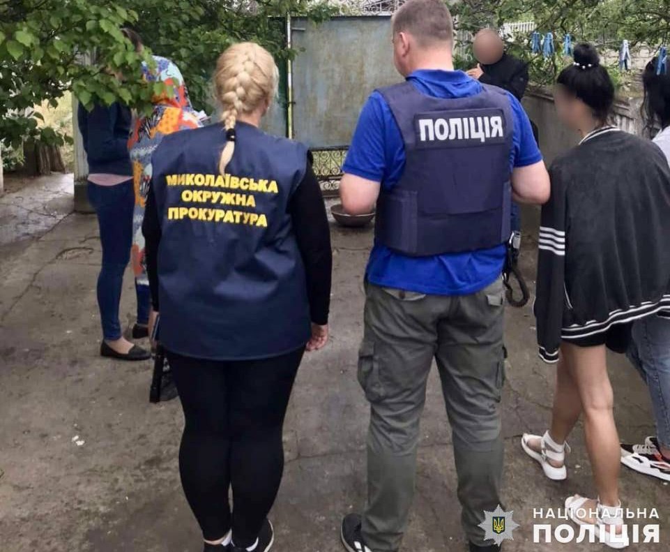 У Миколаєві поліцейські викрили 45-річну місцеву мешканку на розповсюдженні метадону (ФОТО) 7