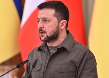 “Он не сможет спасти лицо, ему нужно спасти страну”, – Зеленский о возможности  переговоров с путиным
