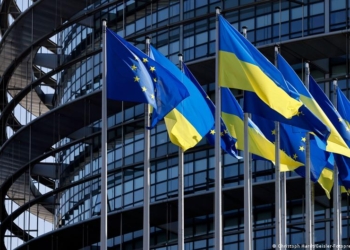 Євродепутати вважають, що Євросоюзу слід надати Україні статус кандидата на членство в об’єднанні