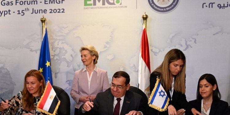 ЕС подписал соглашение с Израилем и Египтом о поставках газа