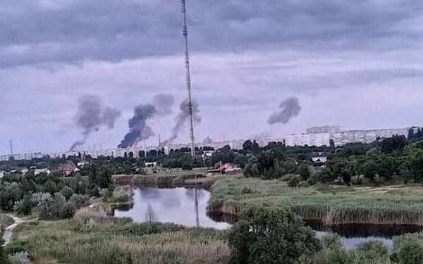 Росіяни завдали ракетного удару по Кременчуцькому НПЗ