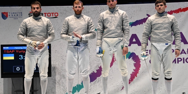 Миколаївський шабліст Юрій Цап став разом із командою віцечемпіоном Європи (ФОТО)