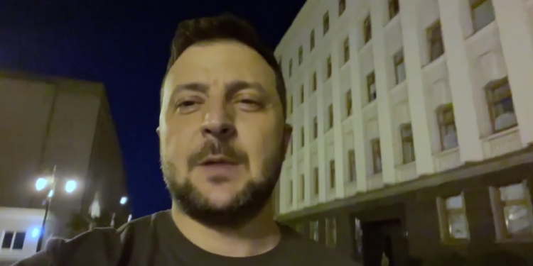 Щодня робимо все, щоб ні в кого не було сумнівів, що Україна заслуговує на кандидатство в Євросоюзі, – звернення Зеленського (ВІДЕО)