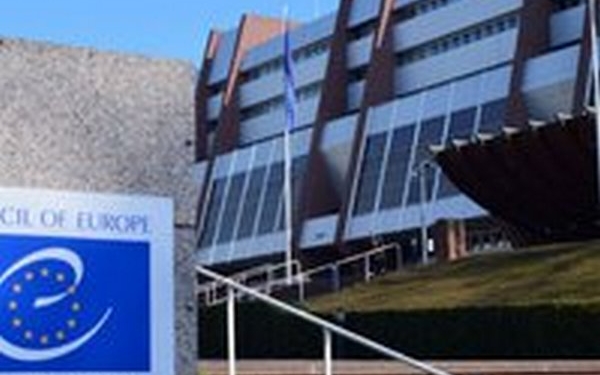 ПАРЄ ухвалила три резолюції щодо України