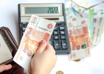 росія знаходиться за кілька годин від дефолту – Bloomberg