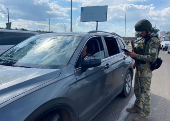 На Одещині прикордонники затримали прихильницю «руського миру», яка допомагала на виборах у «ДНР»