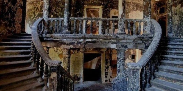 На драмтеатр в Мариуполе оккупанты сбросили 2 бомбы по 500 кг – расследование Amnesty International