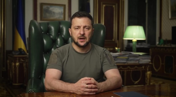 «В ЮНЕСКО не місце для варварів – російськими обстрілами вже зруйновано або пошкоджено 113 церков» – звернення Зеленського (ВІДЕО)