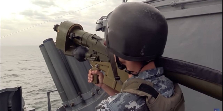 Над Миколаївщиною вночі військові моряки знищили ще дві ворожі ракети