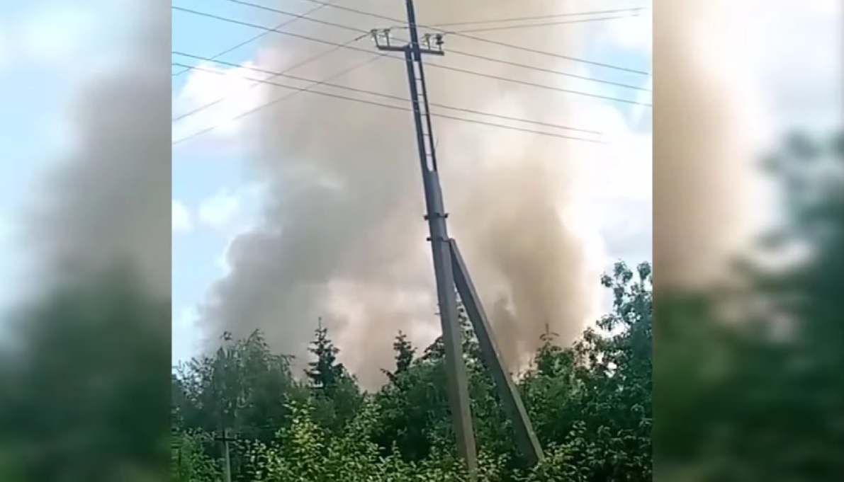 Ворожий обстріл зруйнував приміщення Держприкордонслужби на Сумщині (ВІДЕО)