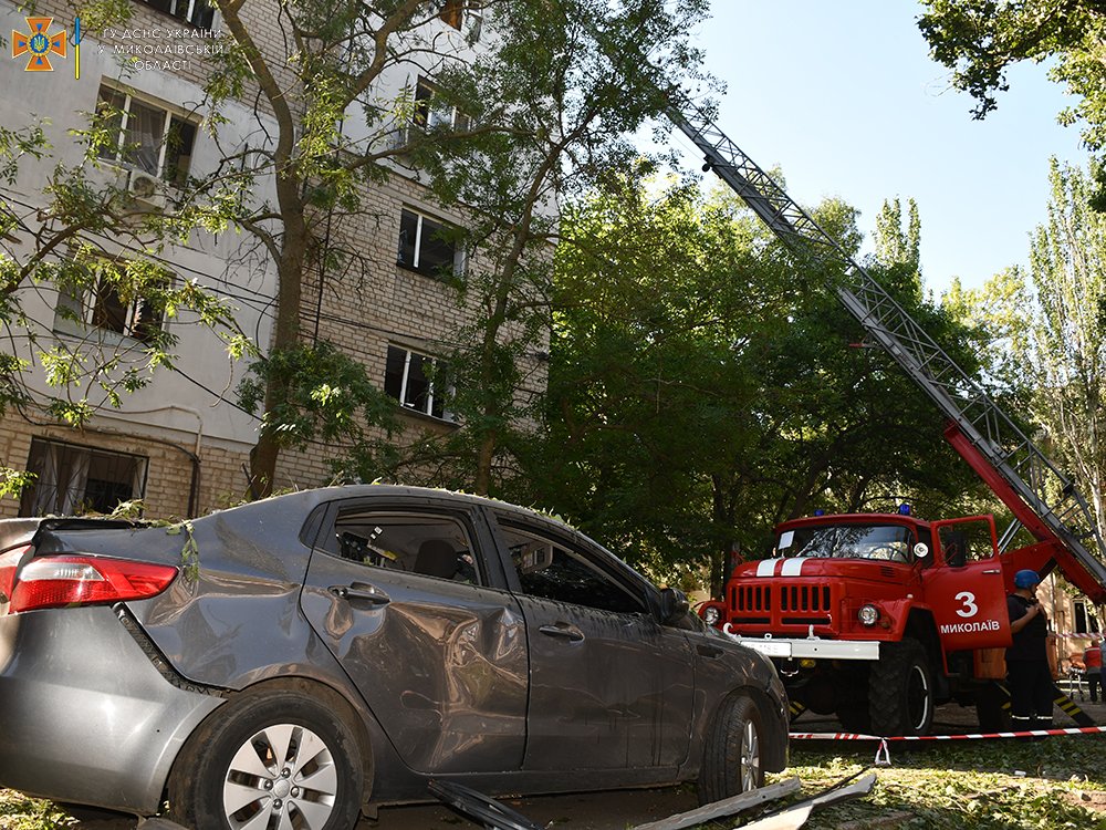 Ранковий ракетний удар по Миколаєву: кількість постраждалих збільшилась до 19 (ФОТО, ВІДЕО) 21