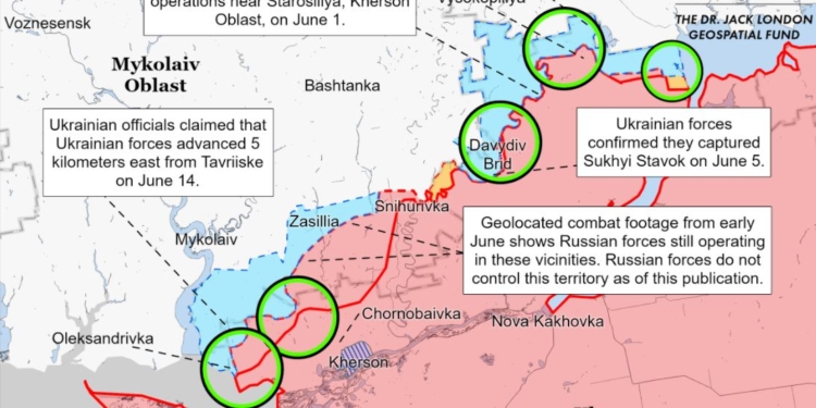 На Харьковщине идут бои за железную дорогу, на юге – массированные обстрелы, – ISW