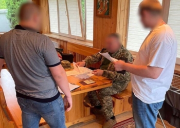 Депутати Миколаївської облради та райради створили ОЗУ “чорних лісорубів” (ФОТО)