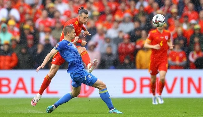 Сборная Украины драматически проиграла  валлийцам на ЧМ-2022 – автоголом Ярмоленко (ВИДЕО)