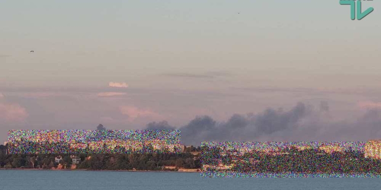 Николаев опять обстреляли ракетами, над городом столбы дыма