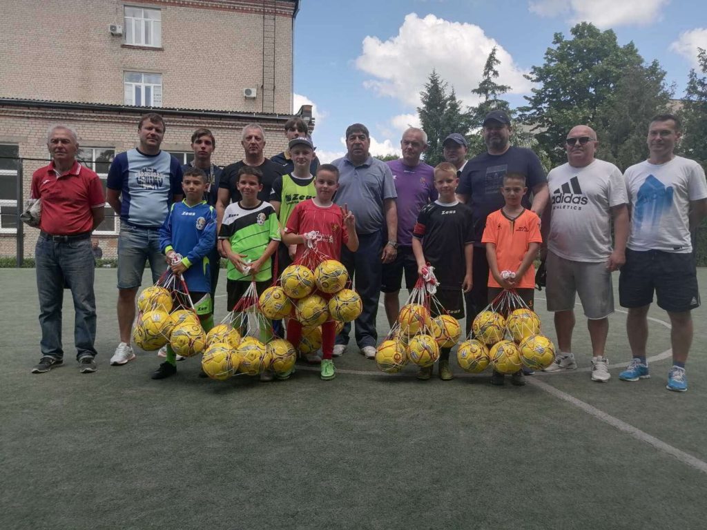 У Первомайську на благодійному дитячому футбольному турнірі зібрали більше 7 тис.грн. на допомогу ЗСУ (ФОТО) 3