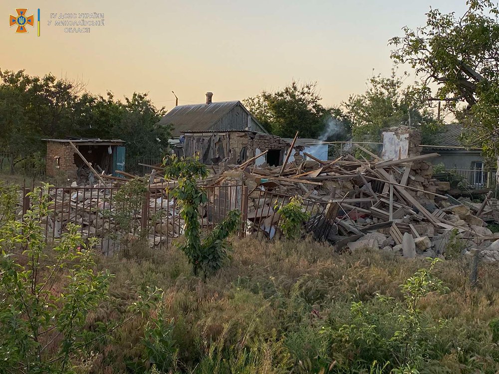 На Миколаївщині за добу загасили 7 пожеж, 5 з яких виникли через обстріли (ФОТО) 3