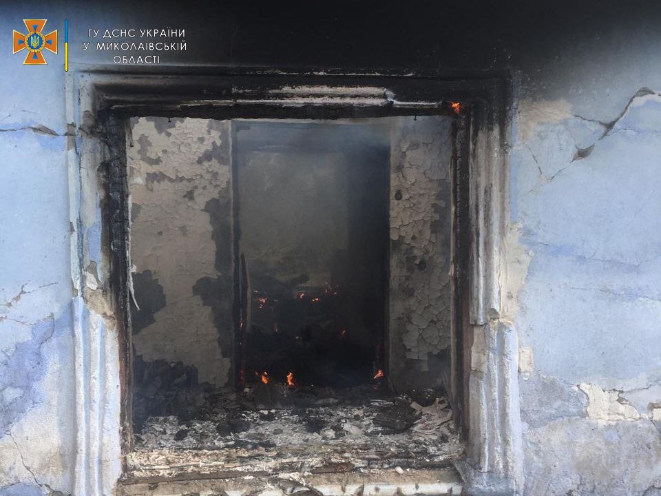 На Миколаївщині за добу з 8 пожеж одна – через російські обстріли (ФОТО) 3