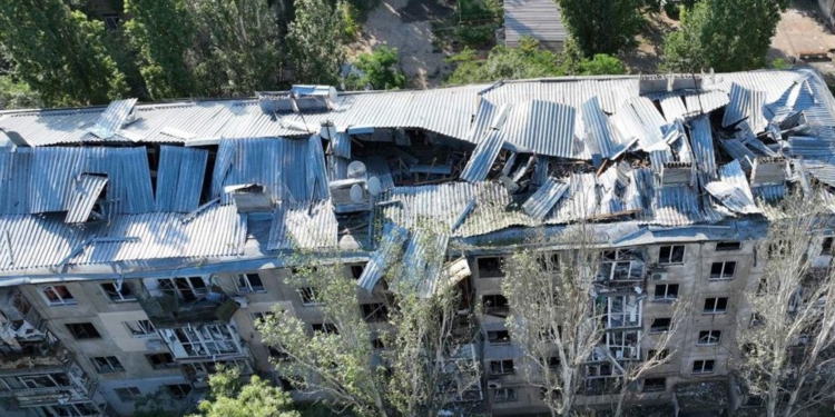 За добу на Миколаївщині з 17 пожеж 6 були через російські обстріли (ФОТО)