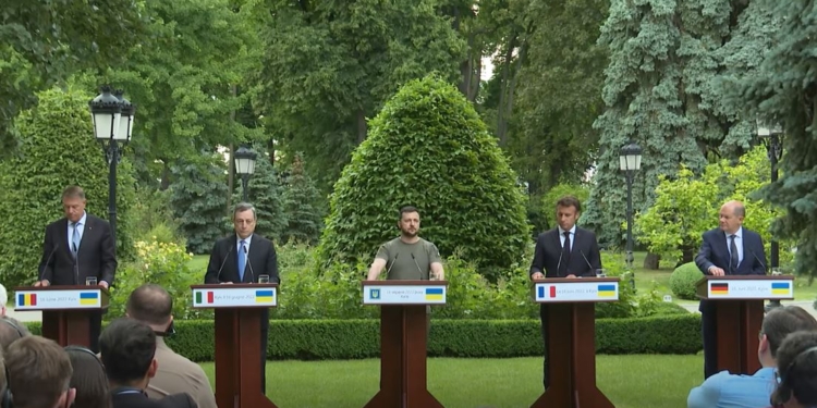 Мир должен быть установлен на условиях Украины. Пресс-конференция по итогам визита в Украину президентов Италии, Румынии, Франции и Германии (ВИДЕО)