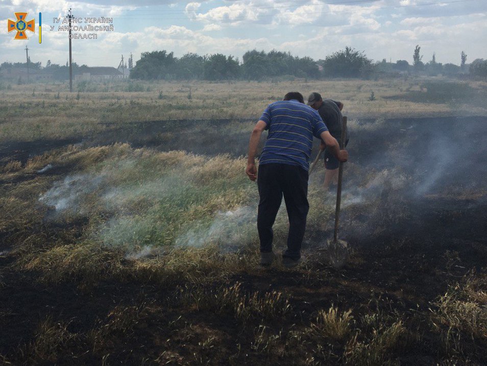 За добу на Миколаївщині з 9 пожеж дві – через обстріли (ФОТО, ВІДЕО) 7
