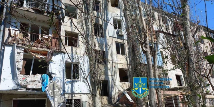 Двоє загиблих і двадцять поранених внаслідок ракетних ударів по Миколаєву 17 червня – розпочато розслідування